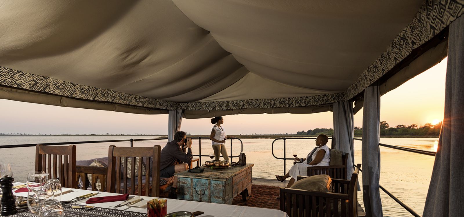 The Dhow Suite at Zarafa — photograph 10